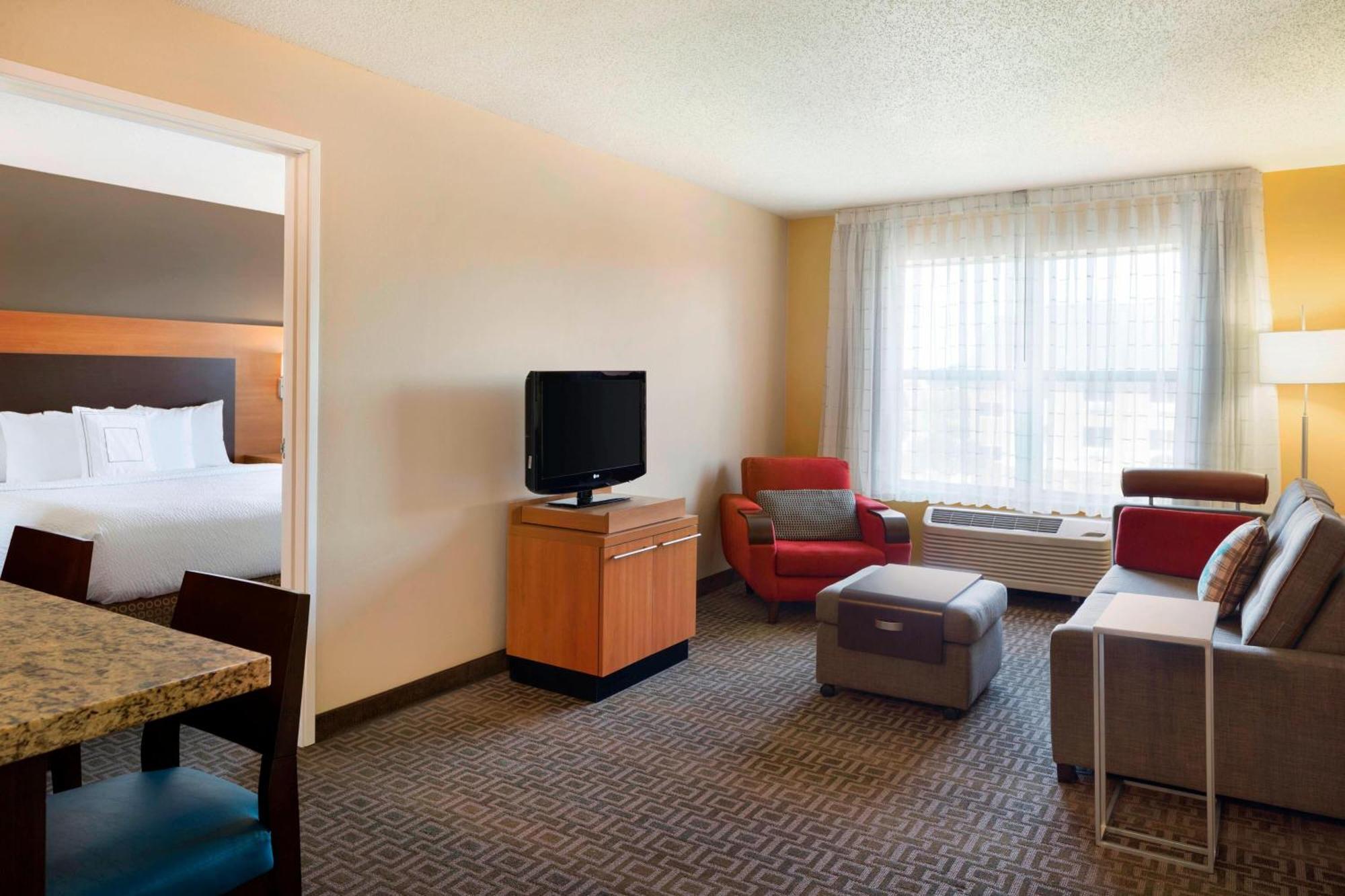 Towneplace Suites By Marriott Chicago Naperville Exterior photo